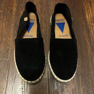 Black Verbenas size 6/36